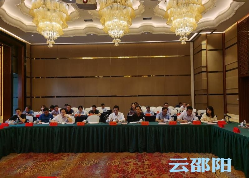 我院周胜强董事长应邀参加湖南省“十四五”规划编制工作座谈会