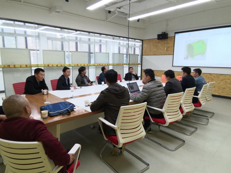 邵阳发制品发展中心黎更强带领管理团队来我院调研洽谈合作