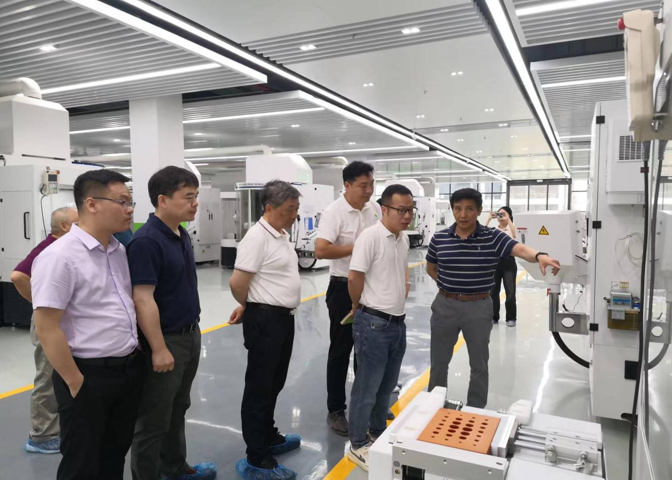 两院合作·赋能发展 武汉智装院调研邵阳先进制造技术研究院