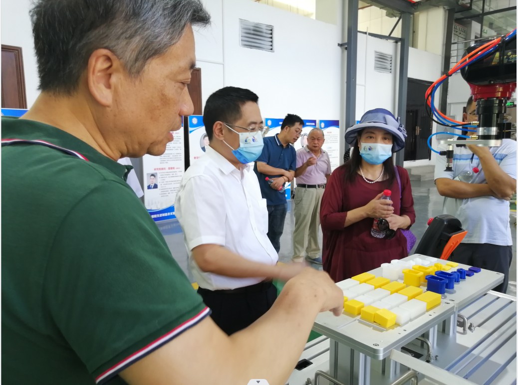 北京大学杜丽群教授|清华大学唐子龙教授来邵先院考察调研