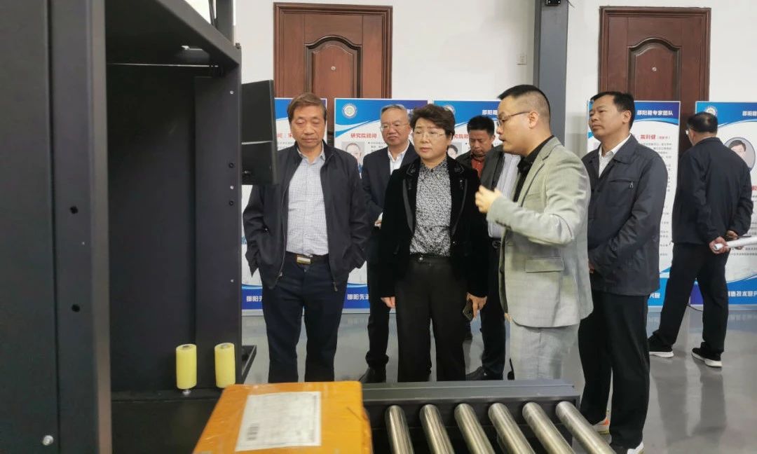 活动 | 周迎春率队开展全市科技型企业培育工作专题调研