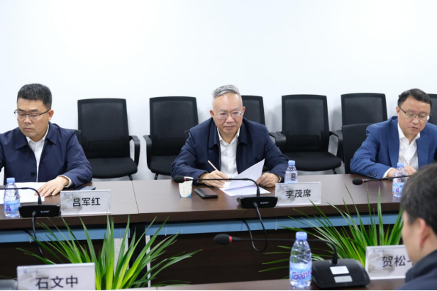 新闻│我院陪同邵阳产发集团、邵阳经开区领导一行到华中科技大学考察交流